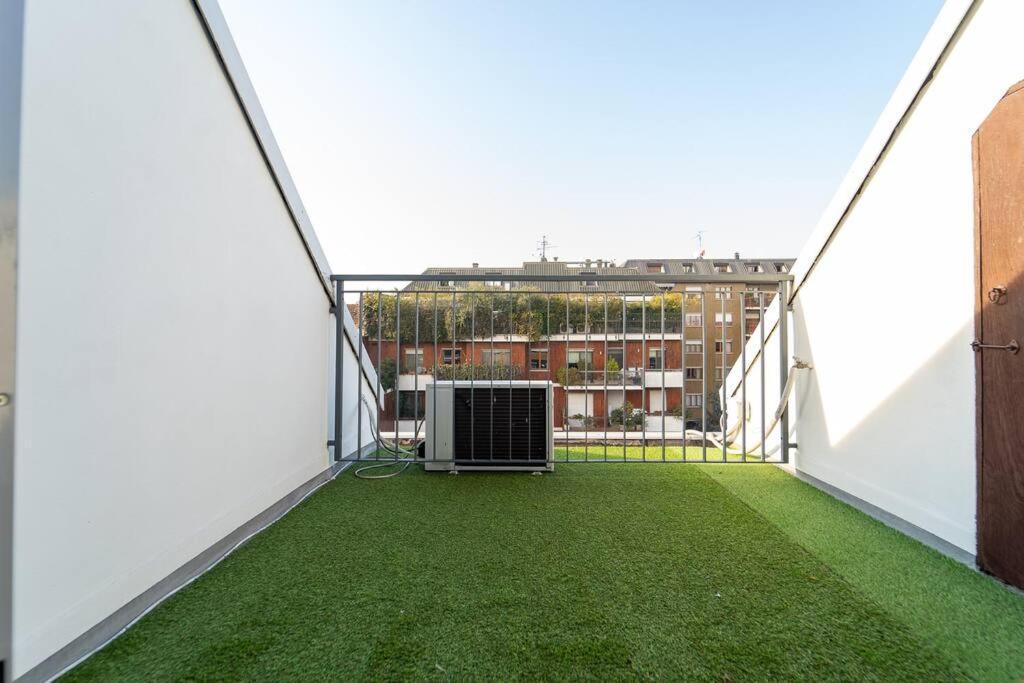 5 Giornate Apt Con Terrazzo E Garage Privato Appartamento *