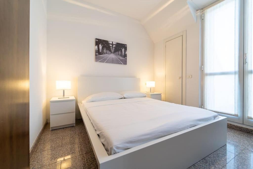 Appartamento 5 Giornate Apt Con Terrazzo E Garage Privato *